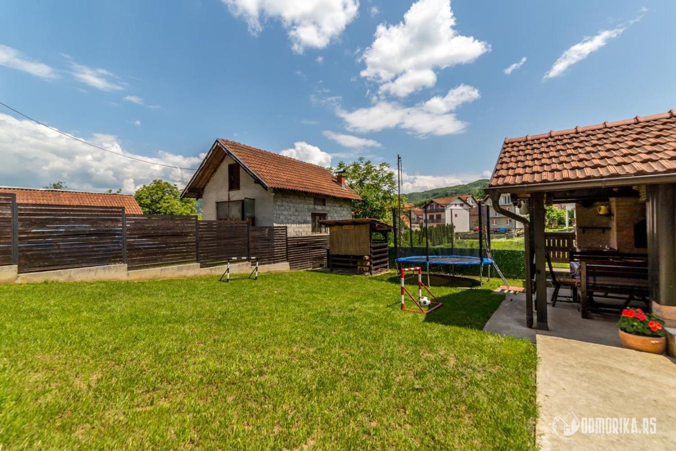 Appartement Mak Basta à Bajina Basta Extérieur photo